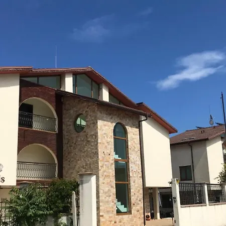созополски перли Hotel de apartamente