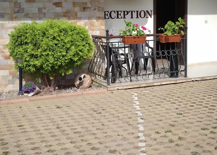 Aparthotel созополски перли 3*