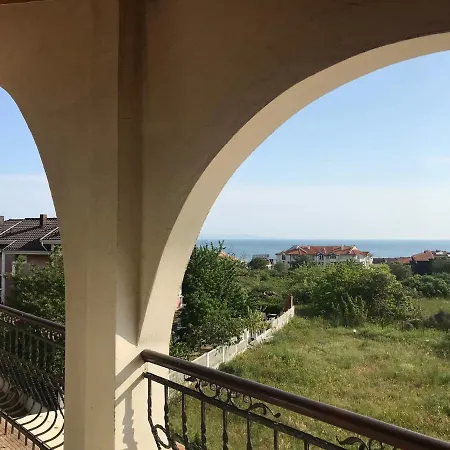 созополски перли 公寓式酒店 3*